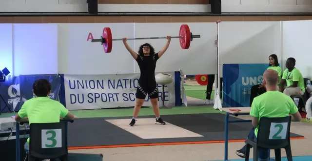 photo  montreuil-bellay, mercredi 1er avril 2026. le championnat de france unss d’haltérophilie réunit une bonne centaine de jeunes athlètes au complexe sportif gaston-amy.  &copy;  co 