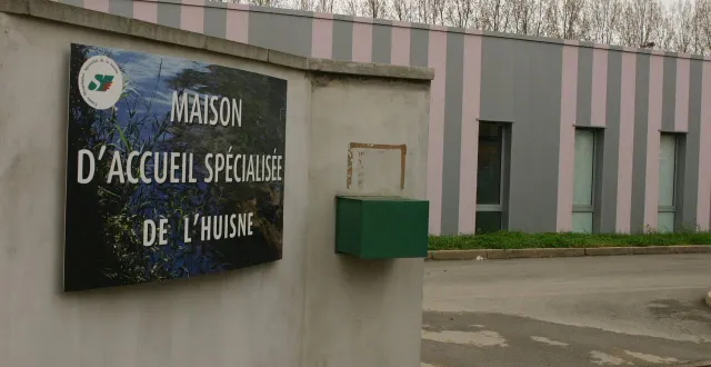 photo  le feu a pris dans l’une des chambres des maisonnées de l’établissement de santé.  &copy;  archives le maine libre 