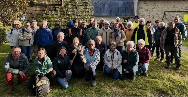 photo  le groupe de randonneurs très satisfait de cette première édition.  &copy;  co 