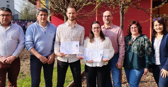 photo  zélie gourdin et jonas cheron ont été récompensés.  &copy;  le maine libre 