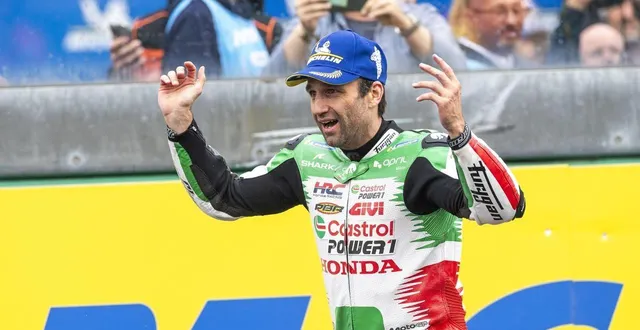 photo  grand prix moto du mans moto gp dimanche 11 mai 2025 victoire du français johann zarco honda 5 joie  &copy;  mathieu pattier / ouest france 