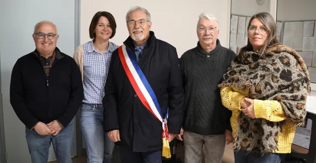 photo  de g. à dr : marin bouchereau, vanessa cosnier, jean gouband, thierry foucher et virginie gaudin.  &copy;  le maine libre 